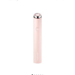 Facial Eye Massager Tool in Light Pink